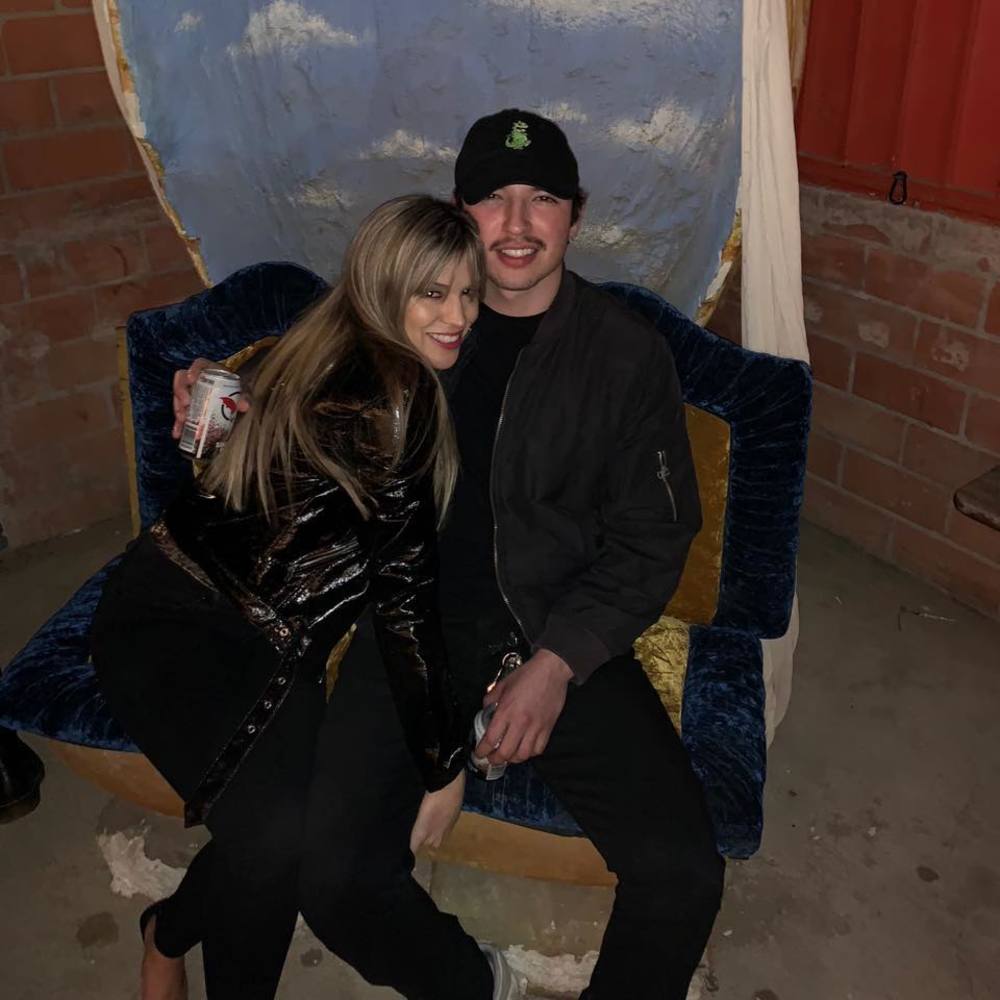 Meet your Posher, Cambria